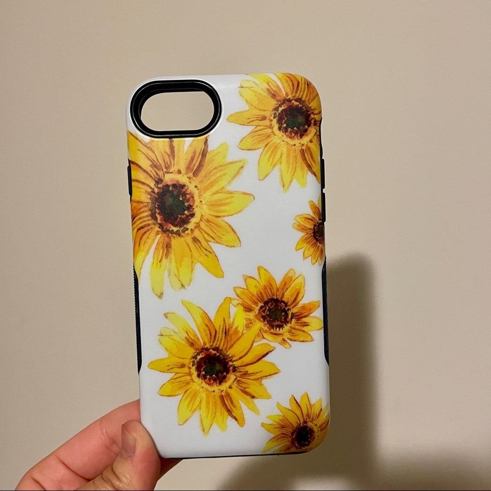 iPhone 8/7/SE Casely Bold Hardshell Protective Cute Sunflower Phone Case